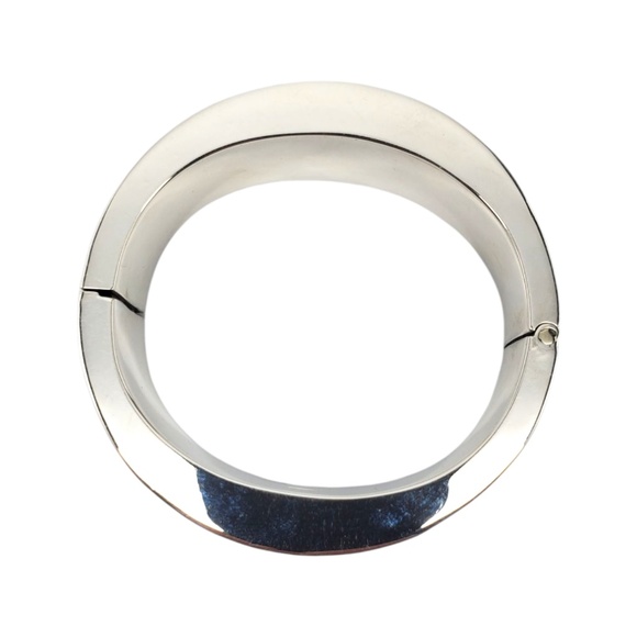 Sterling Silver Hammered Wide Oval Bangle Bracelet #21220 - Picture 6 of 13